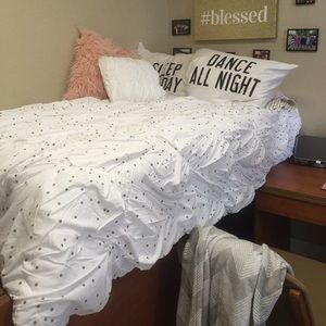 Gold/ White polka dotted comforter