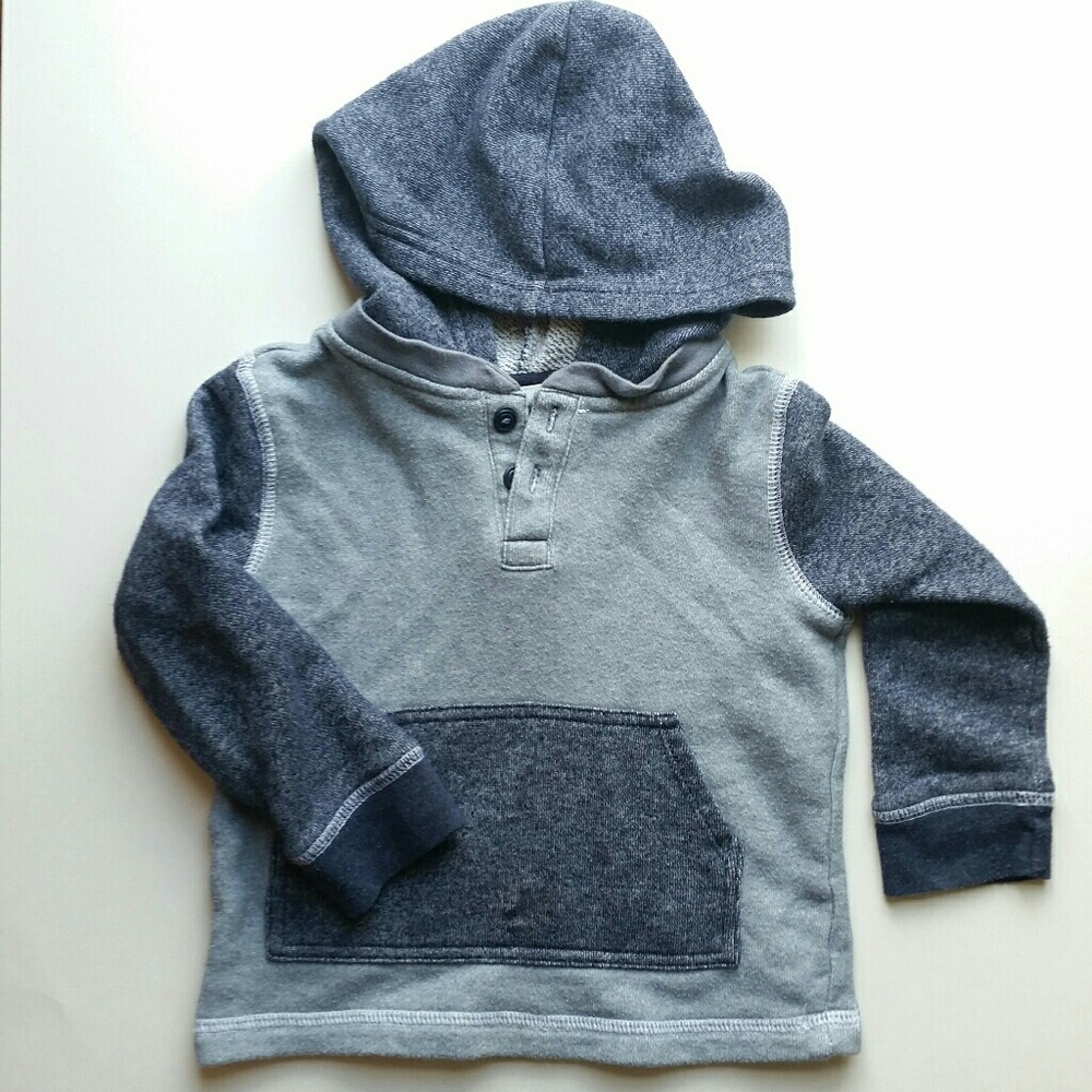 Crazy 8 hooded pullover sweater