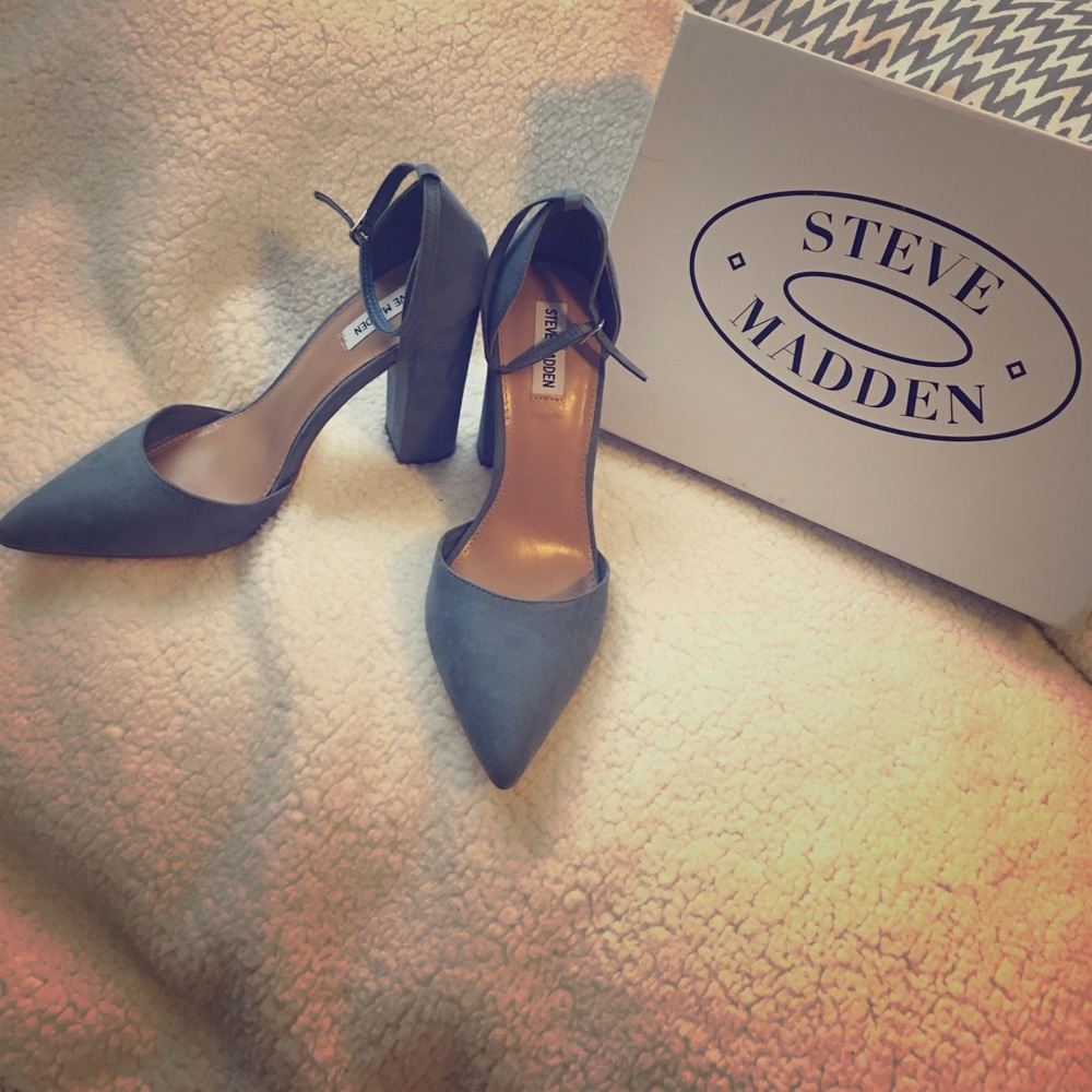 😍Beautiful Steve Madden Heels😍