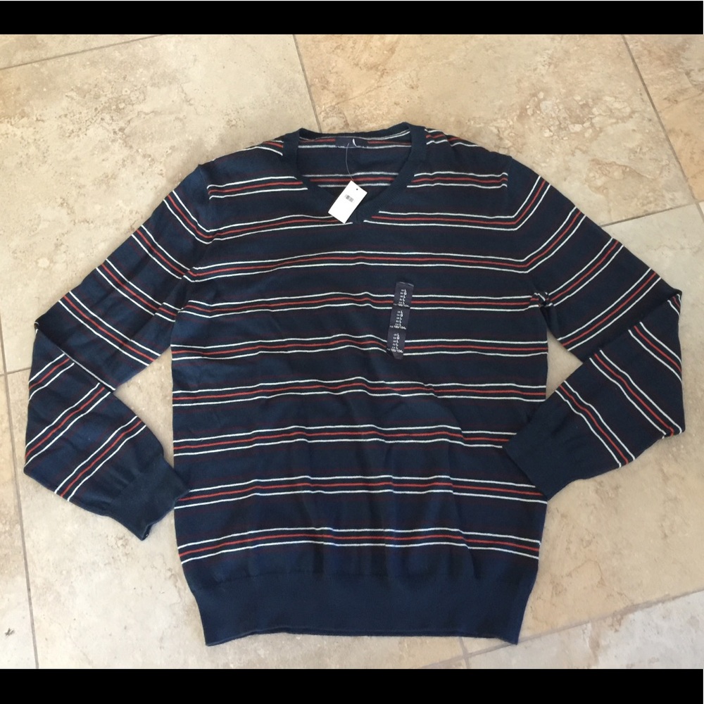 Gap brand new man's long sleeve size L - Picture 1 of 6
