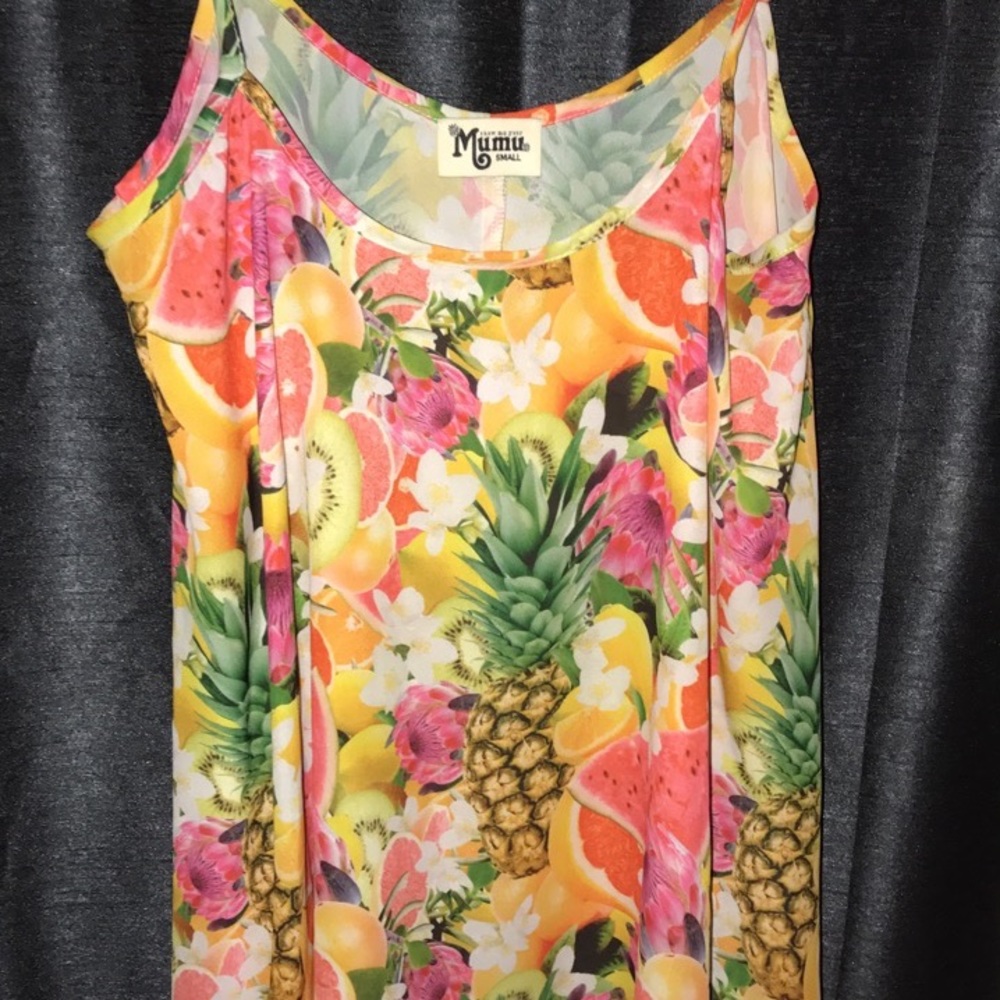 Show me your MuMu lenz tank size small