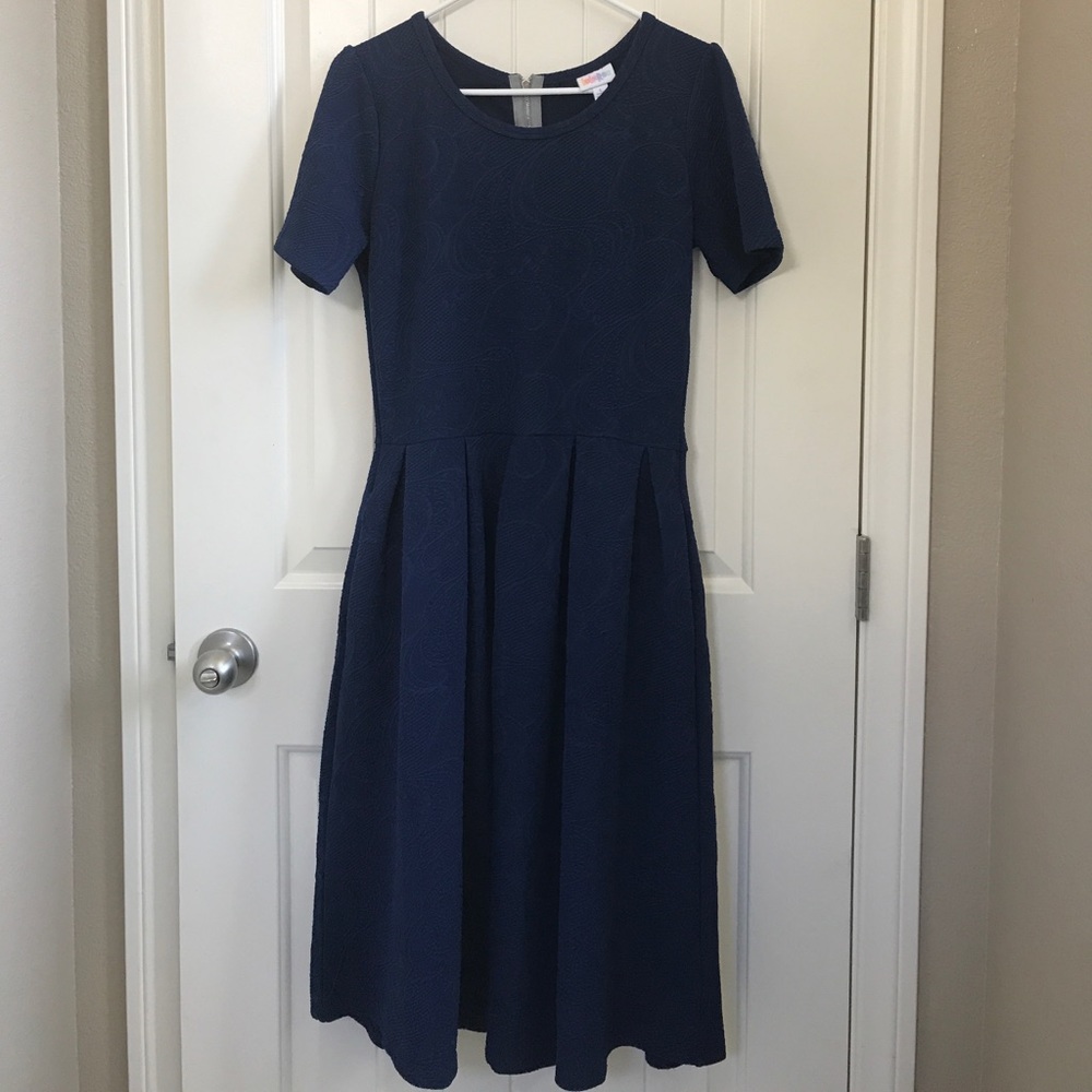 Lularoe Amelia