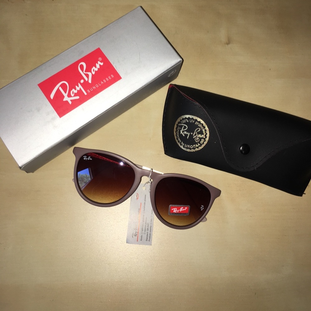 RAY BAN NWT
