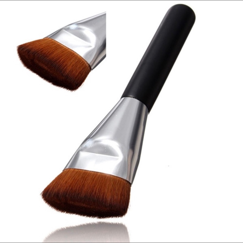 🦋FLAT CONTOURING BRUSH