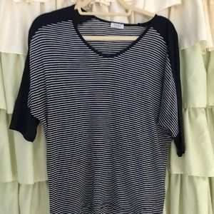 Flowy t shirt