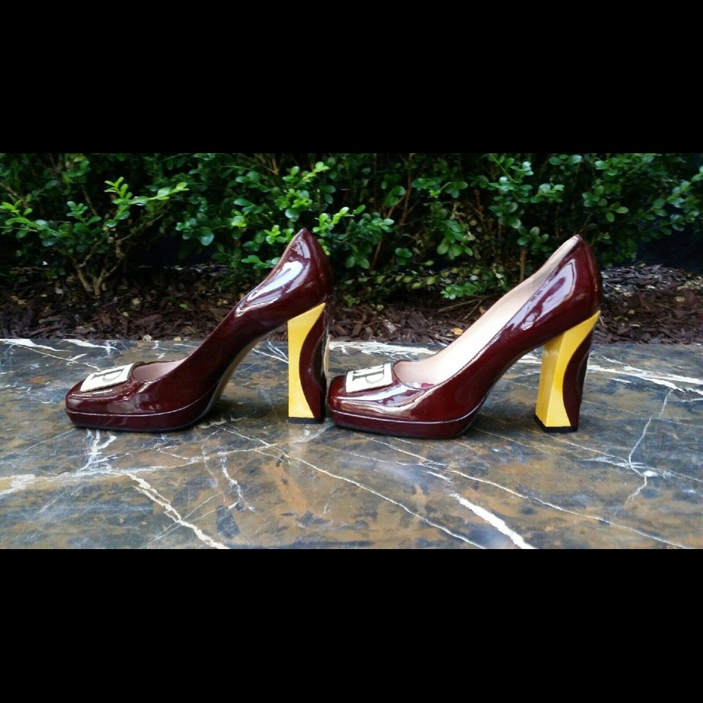 SOLD!!!! Emilio Pucci Stunning shoes - Picture 5 of 8