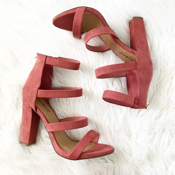 •SALE• Dusty Rose Strap Heels - Picture 4 of 6