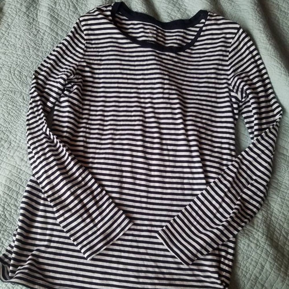 $Gap Essential Crew Long Sleeve Striped Tee$