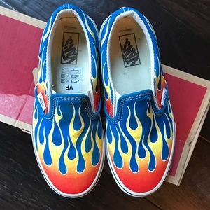Kids classic slip on vans almost new size 1.5