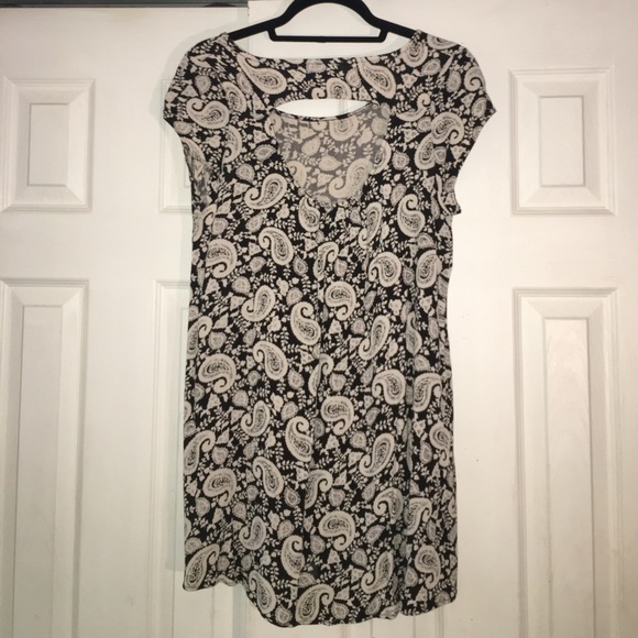 Willy Jay's Dress - Picture 4 of 5