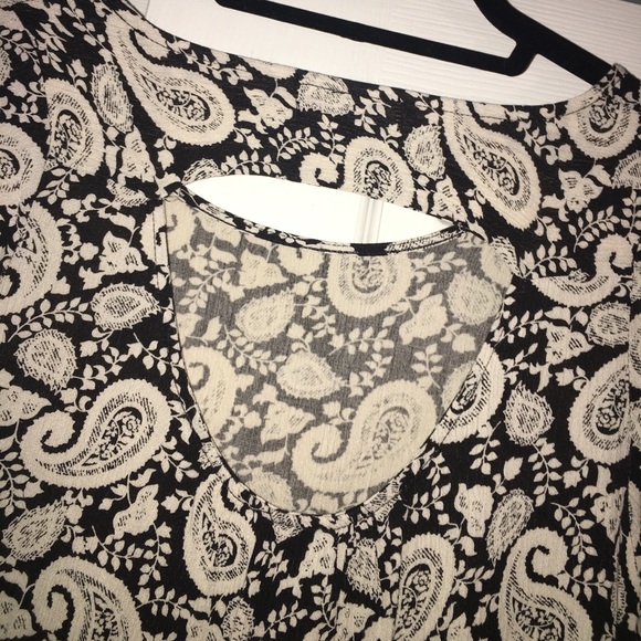 Willy Jay's Dress - Picture 5 of 5