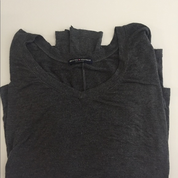 Brandy Melville lounge shirt! ✨🌸 - Picture 4 of 6