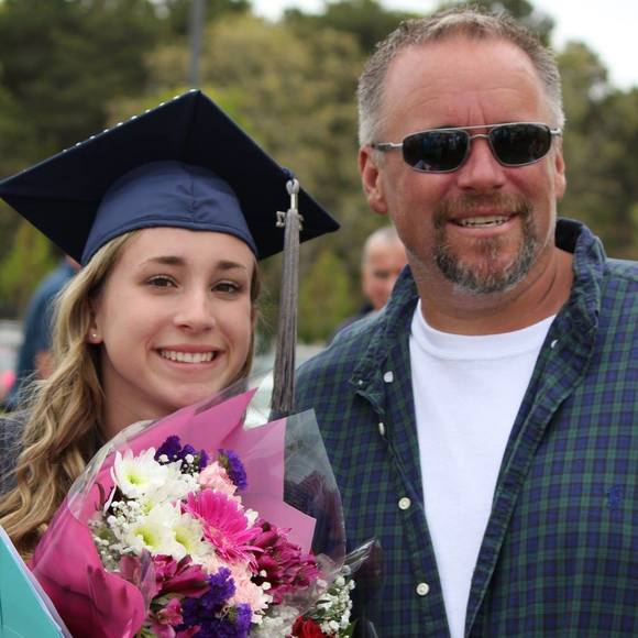 Meet your Posher, Carlee - Picture 1 of 1