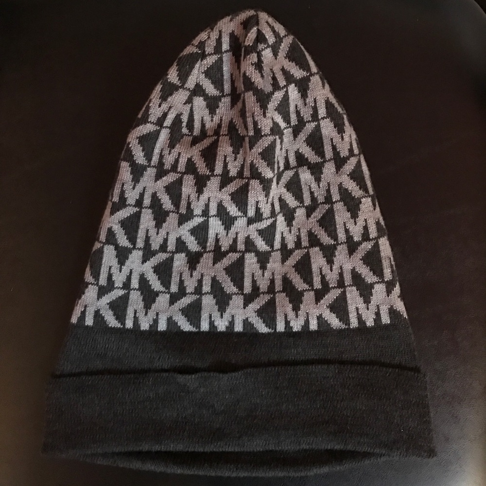 Michael kors logo beanie