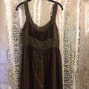 Embellished  Adrianna Papell Evening Dress