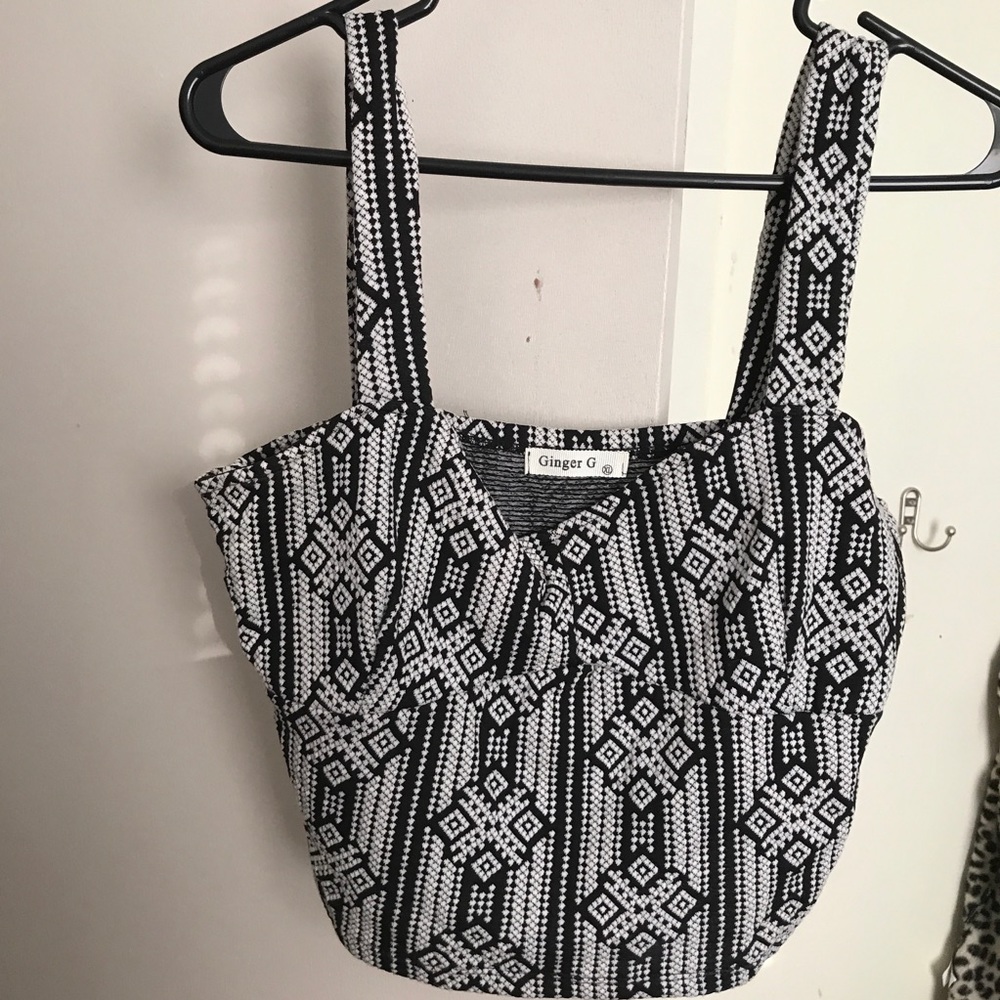 Crop top