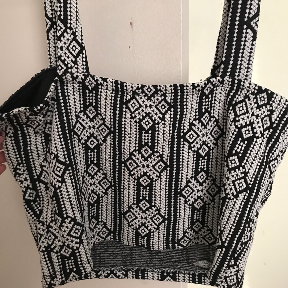 Crop top - Picture 4 of 4