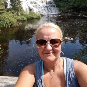 Meet your Posher, Terri