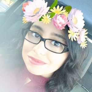 Meet your Posher, Gaby