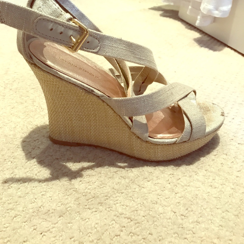 banana republic wedges