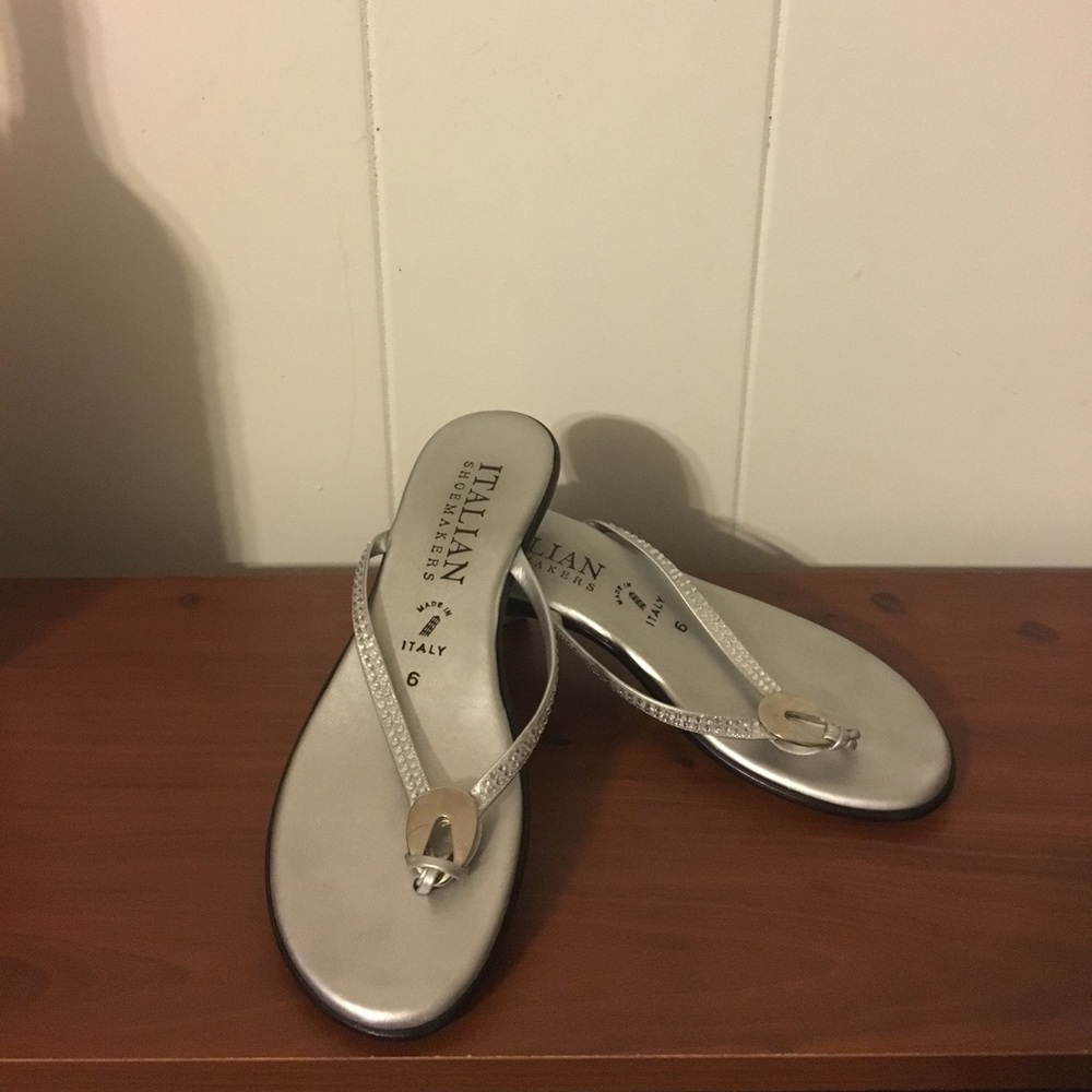 Silver Italian Shoemakers sandals (Nordstrom)