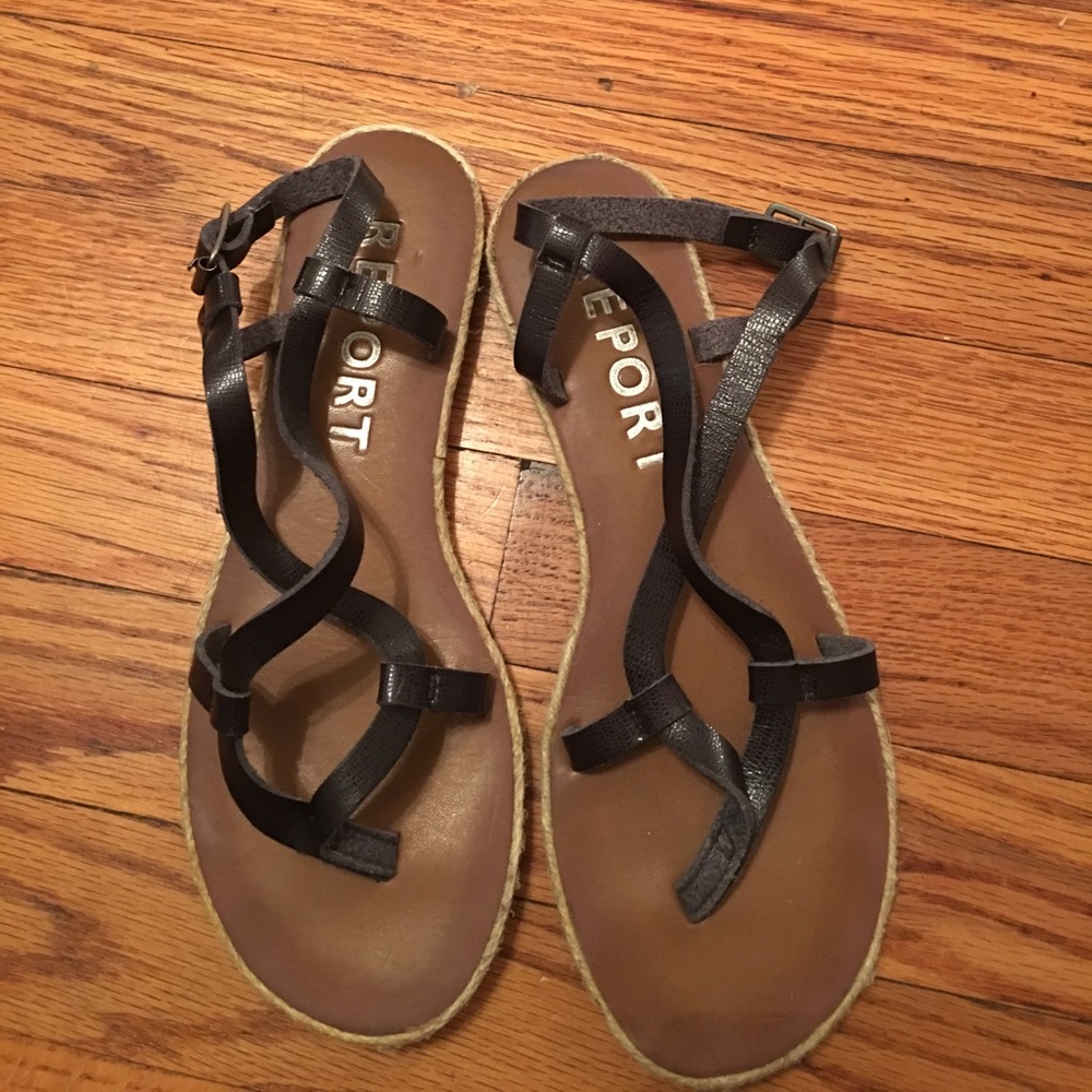 Report black sandals
