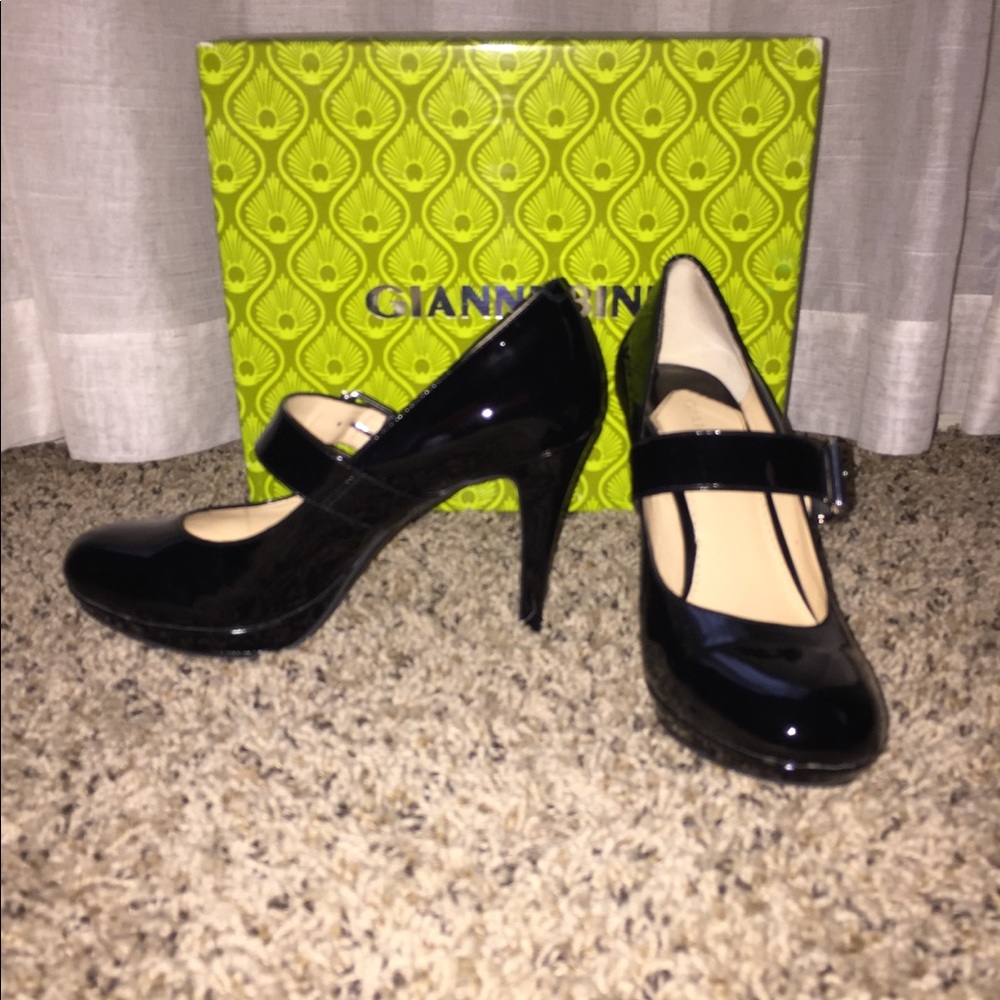 Black Patent Gianni Bini Heels