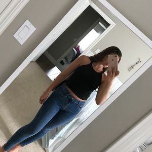 Black Cropped Tank Top