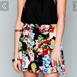 Show me your MuMu country gardens skirt size