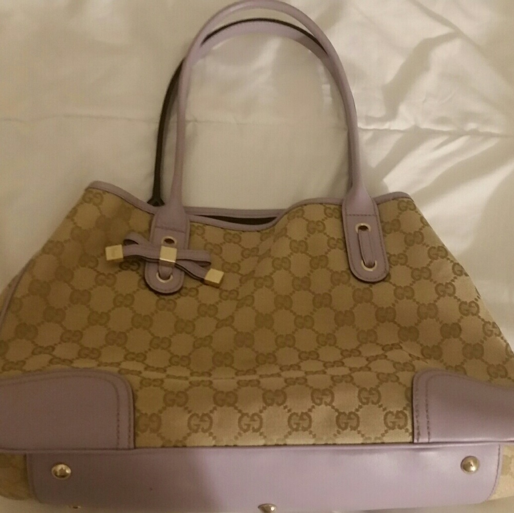 Gucci Sukey Medium-sized tote