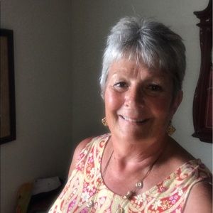 Meet your Posher, Tari