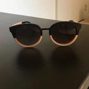 Tory butch sunglasses