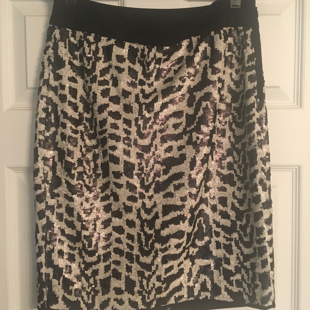 The Limited Sequin Pencil Skirt