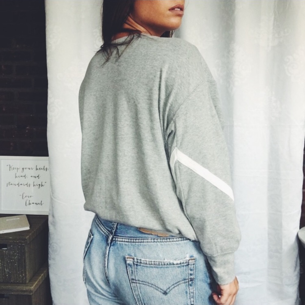 🆕Maria Lace Up Reversible Top - Picture 4 of 8