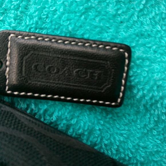 COACH PURSE - Picture 3 of 8