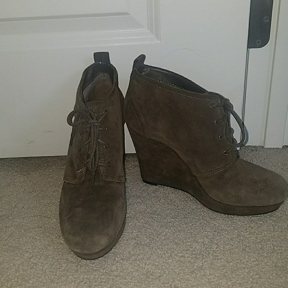 Jessica Simpson booties