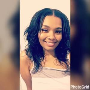 Meet your Posher, Deanna-lee