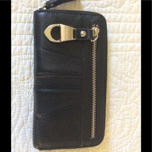 B. Makowsky wallet
