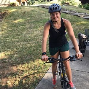 Meet your Posher, Carley