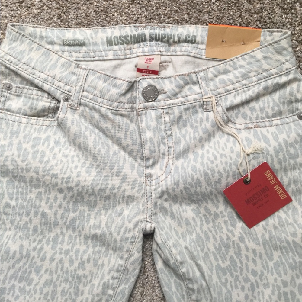 NWT Mossimo - Mint/Cream Cheetah Skinny Jeans Fit6