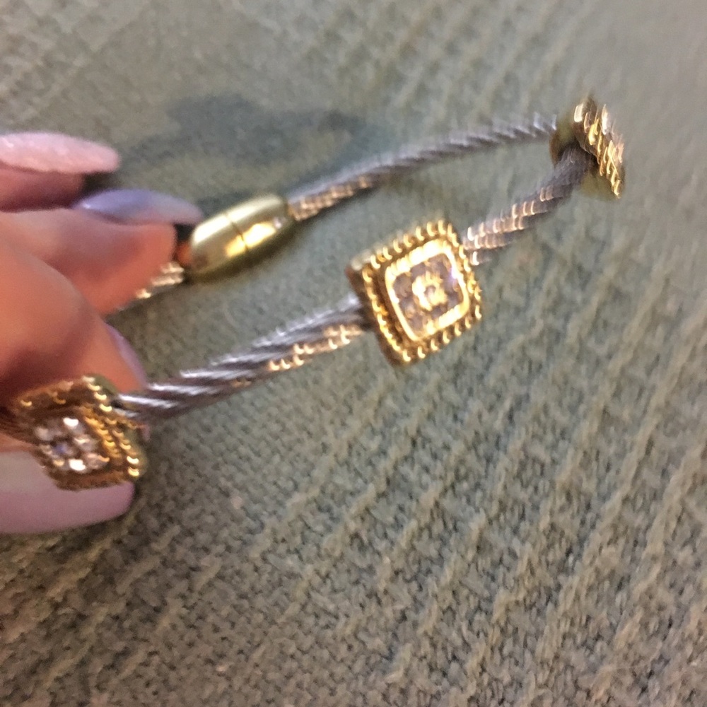 Stainless bracelet w/ yellow gold