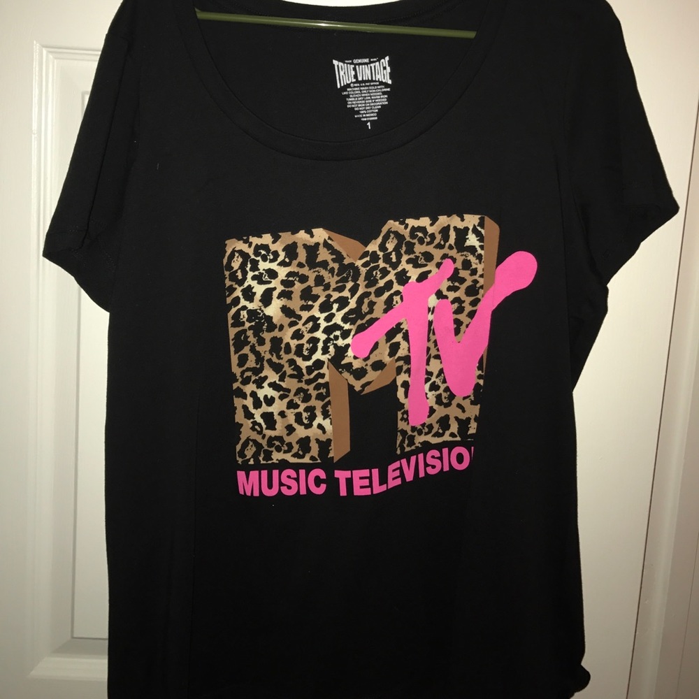 Torrid tshirt