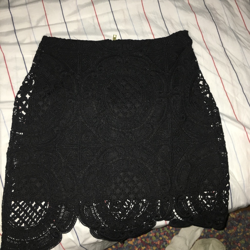 Super cute tight skirt - Picture 1 of 4