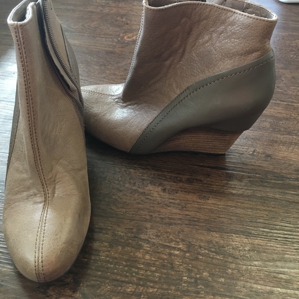 Vince Camuto Booties