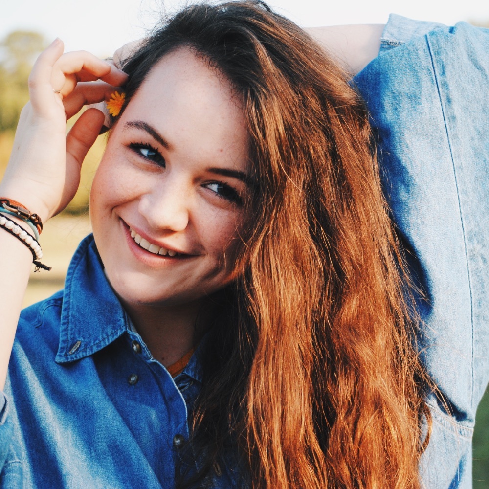 Meet your Posher, Emily