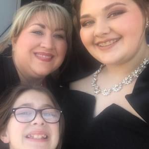 Meet your Posher, Nena