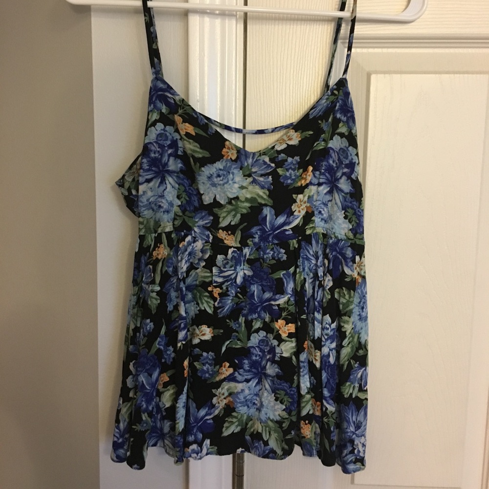 Floral tank