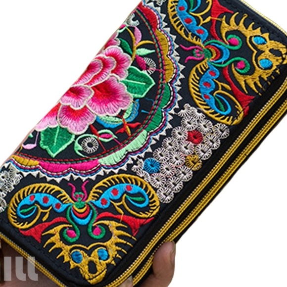 Handbags - ❌SOLD❌Unique Boho Handmade Embroidered Oversized