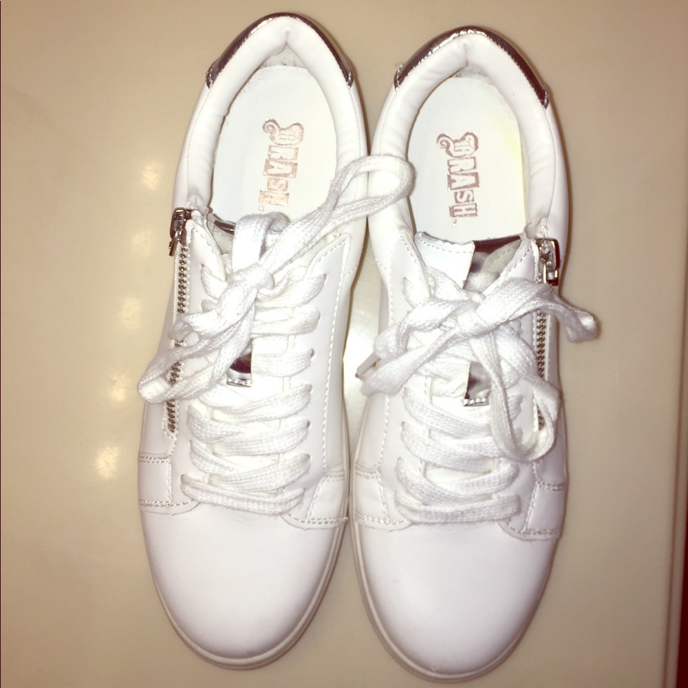 Shoes (Sneakers)