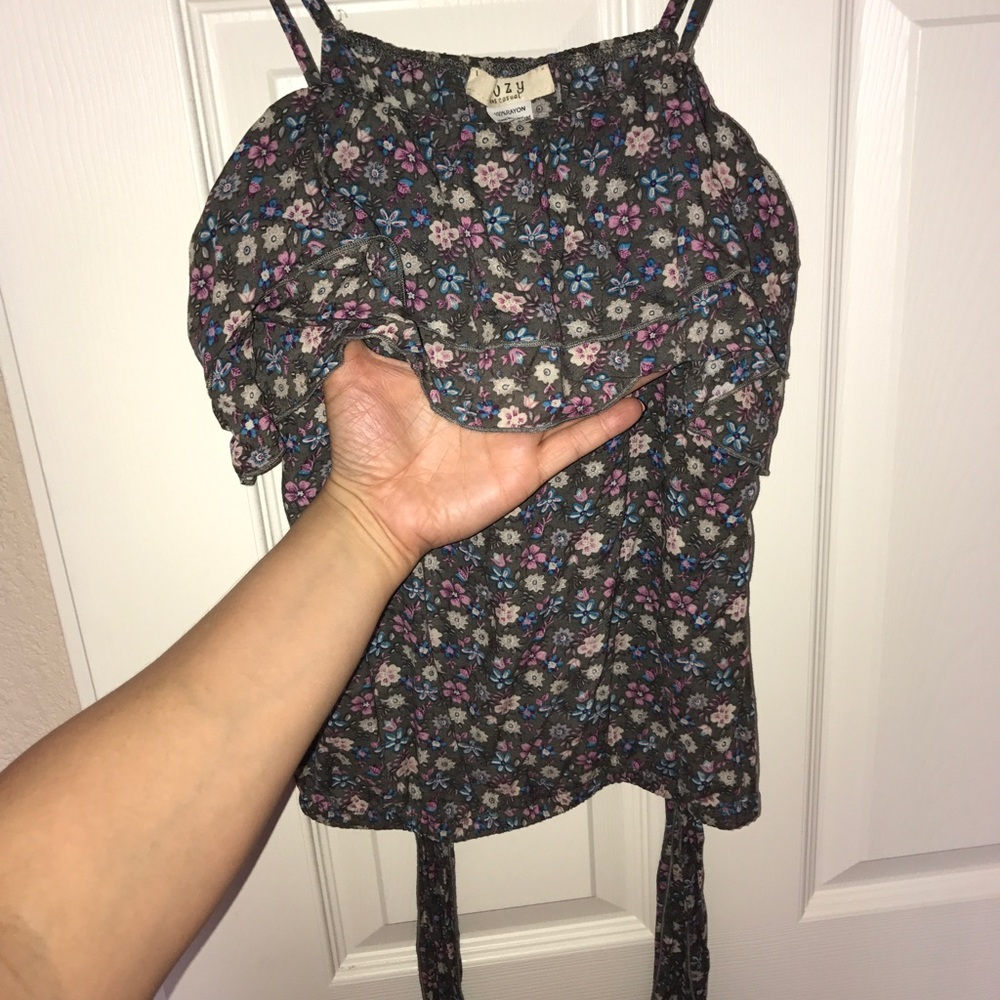 Ruffle shirt